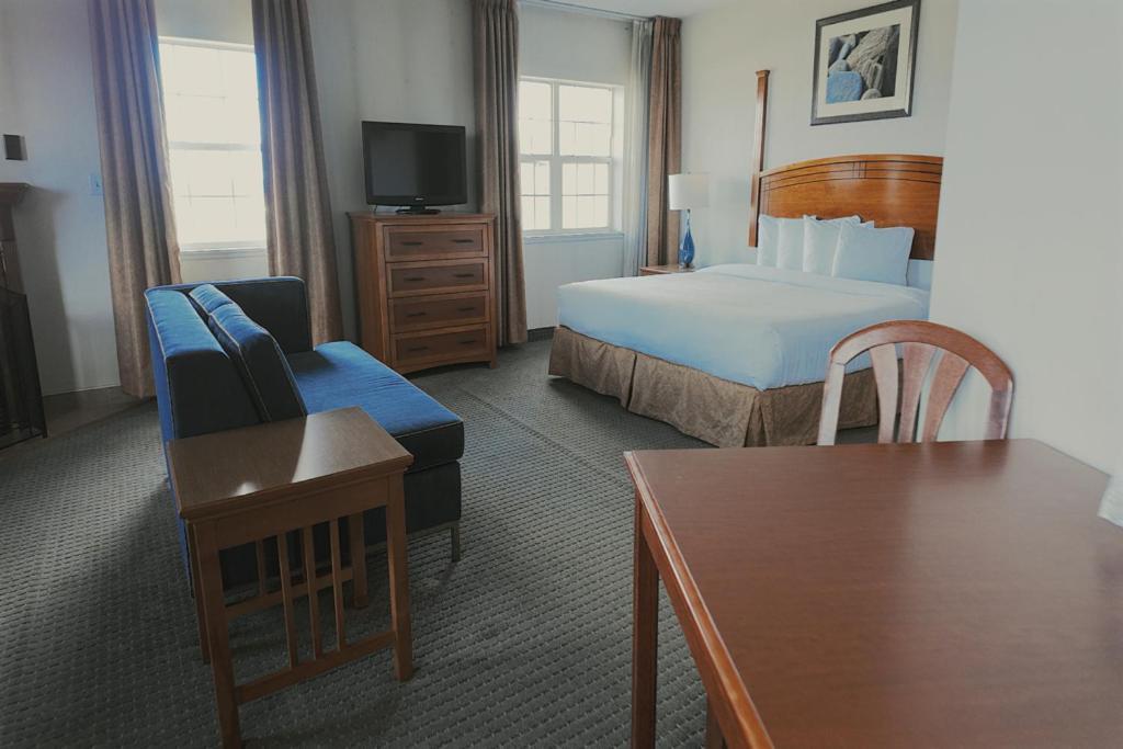 Host Inn An All Suites Hotel Wilkes-Barre Exterior photo