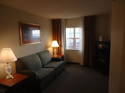 Host Inn An All Suites Hotel Wilkes-Barre Exterior photo
