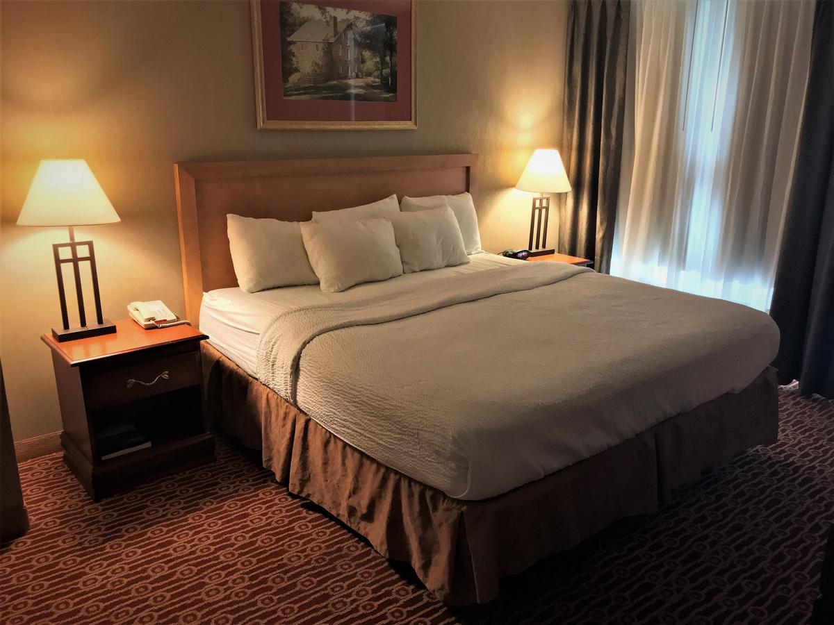 Host Inn An All Suites Hotel Wilkes-Barre Exterior photo