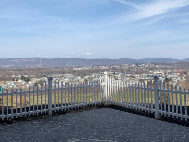 Host Inn An All Suites Hotel Wilkes-Barre Exterior photo